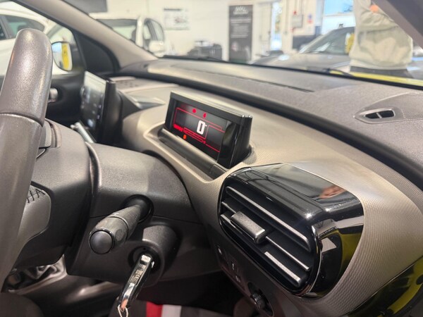 Used Citroen C4 Cactus 2015 for sale - 76259563: Photo 23