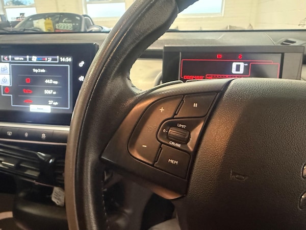 Used Citroen C4 Cactus 2015 for sale - 76259563: Photo 27