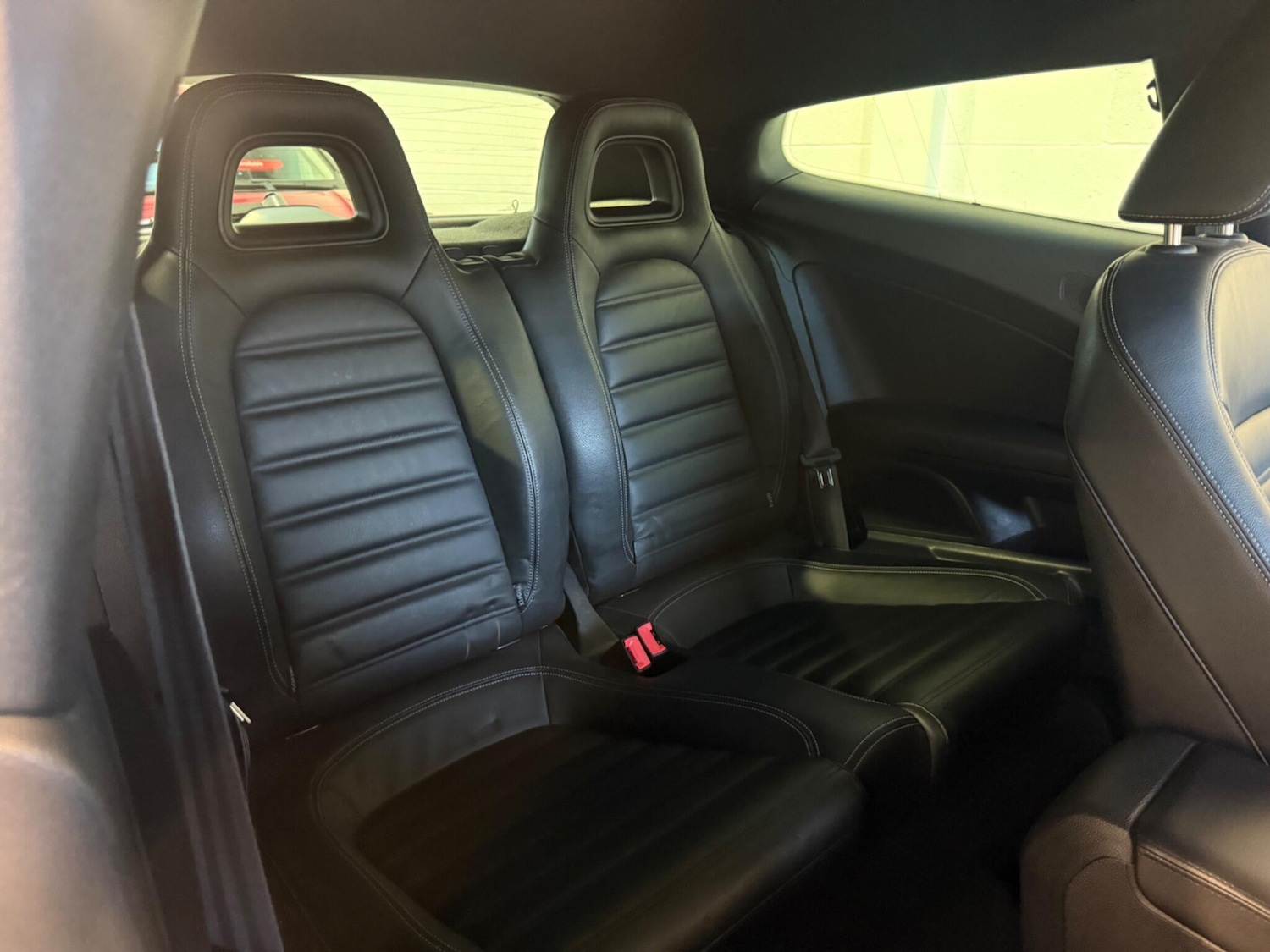 Used Volkswagen Scirocco for sale - 77016988: Photo 11