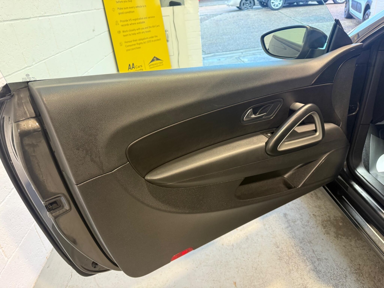 Used Volkswagen Scirocco for sale - 77016988: Photo 16