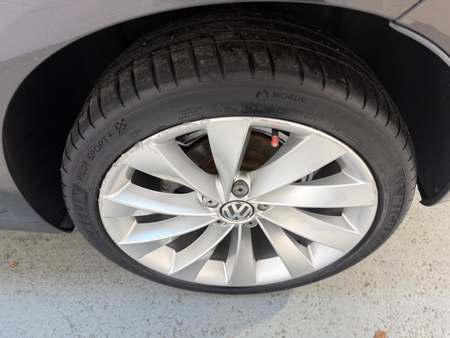 Used Volkswagen Scirocco for sale - 77016988: Photo 19