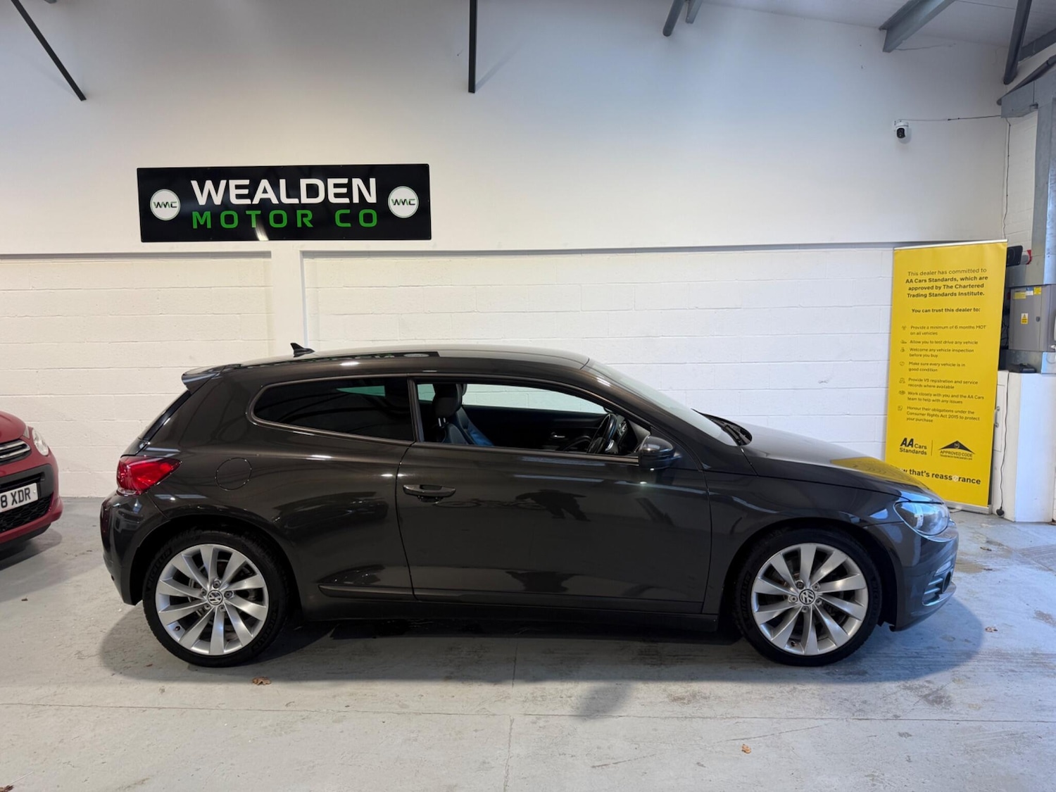 Used Volkswagen Scirocco for sale - 77016988: Photo 7