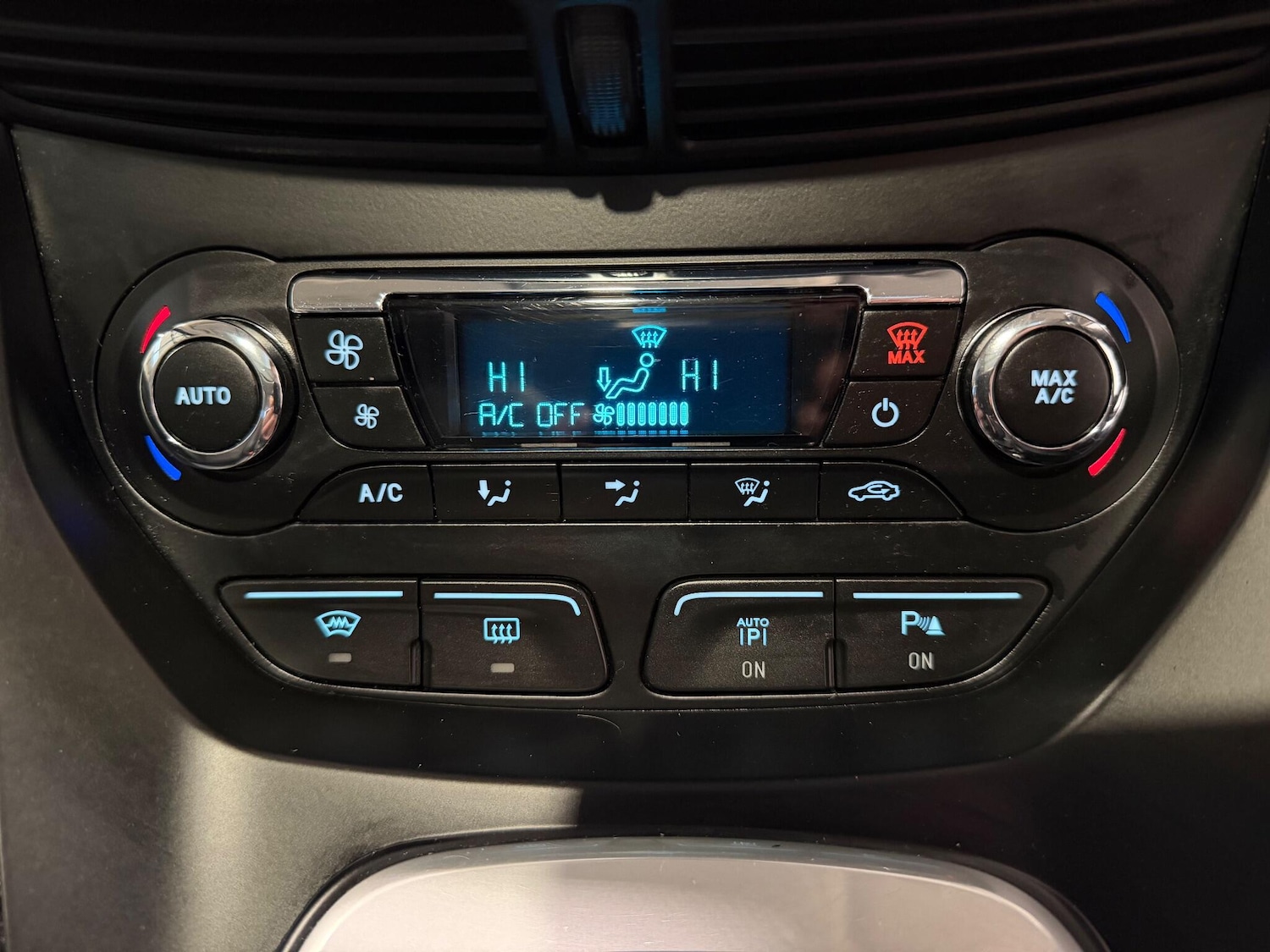 Used Ford C-Max 2012 for sale - 76801772: Photo 16