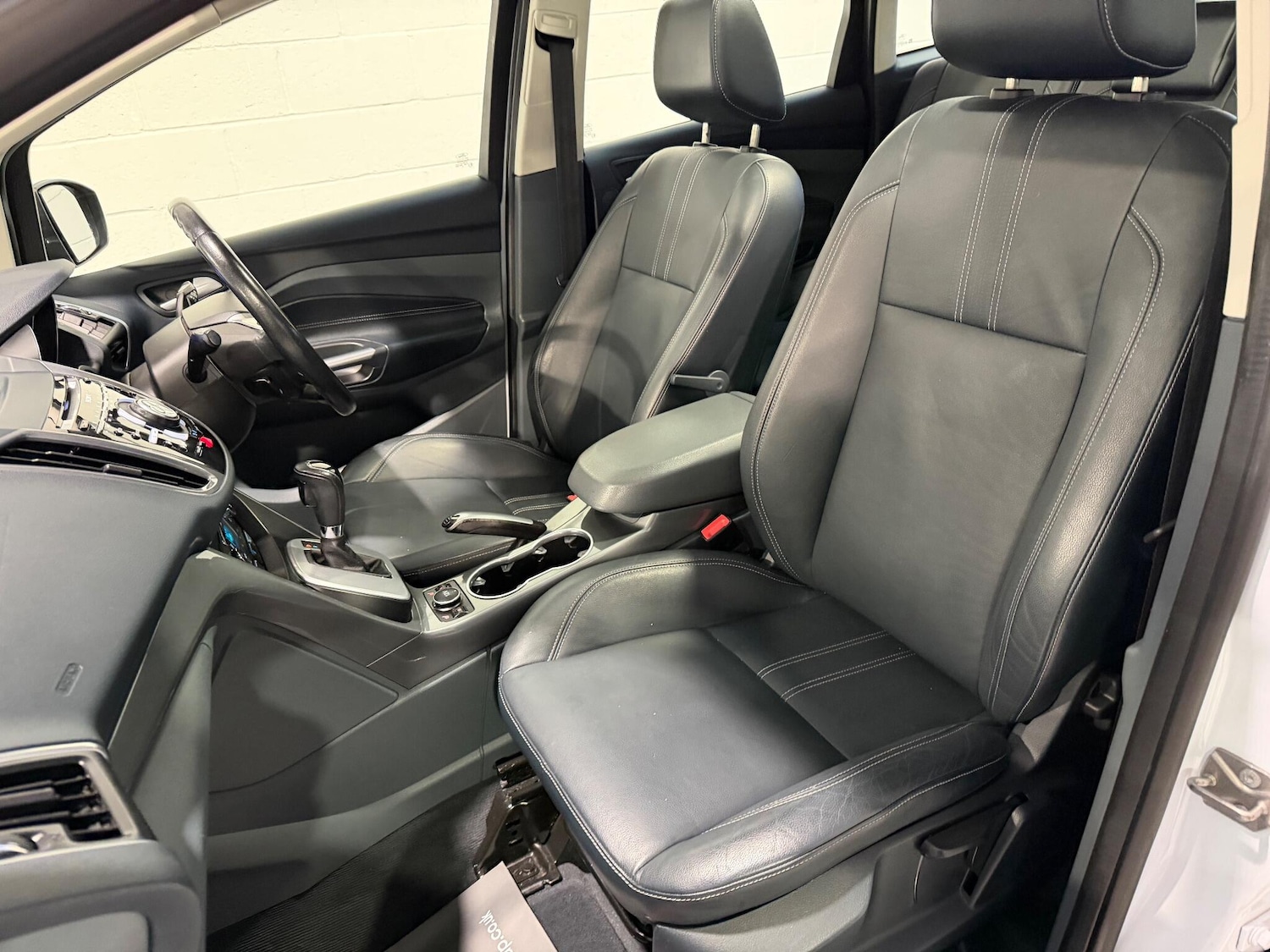 Used Ford C-Max 2012 for sale - 76801772: Photo 37