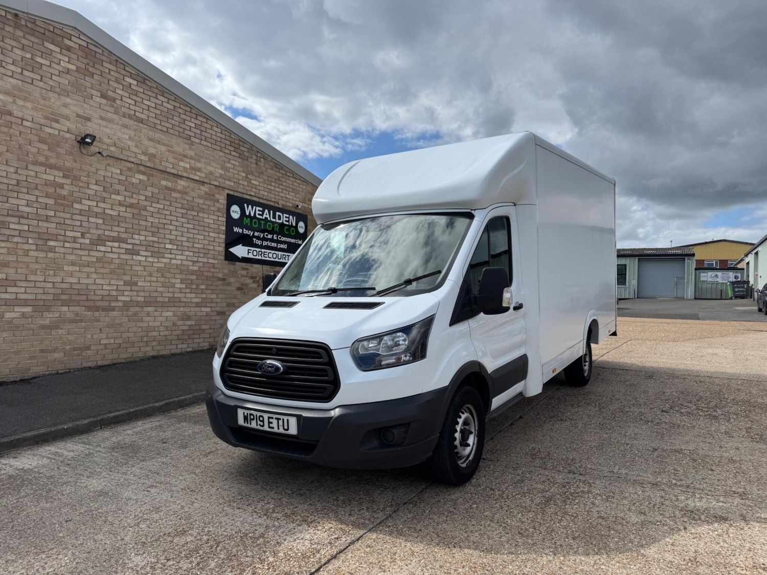 Used Ford Transit 2019 for sale - 76317743: Photo 1