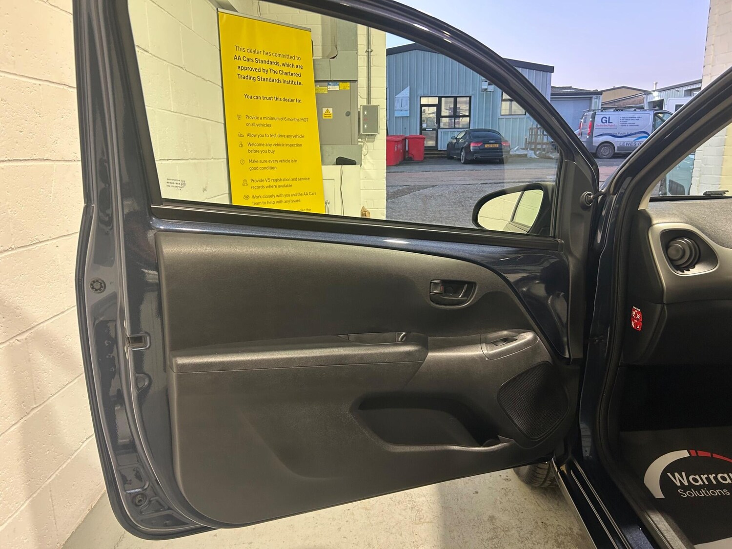 Used Peugeot 108 2017 for sale - 76849866: Photo 20