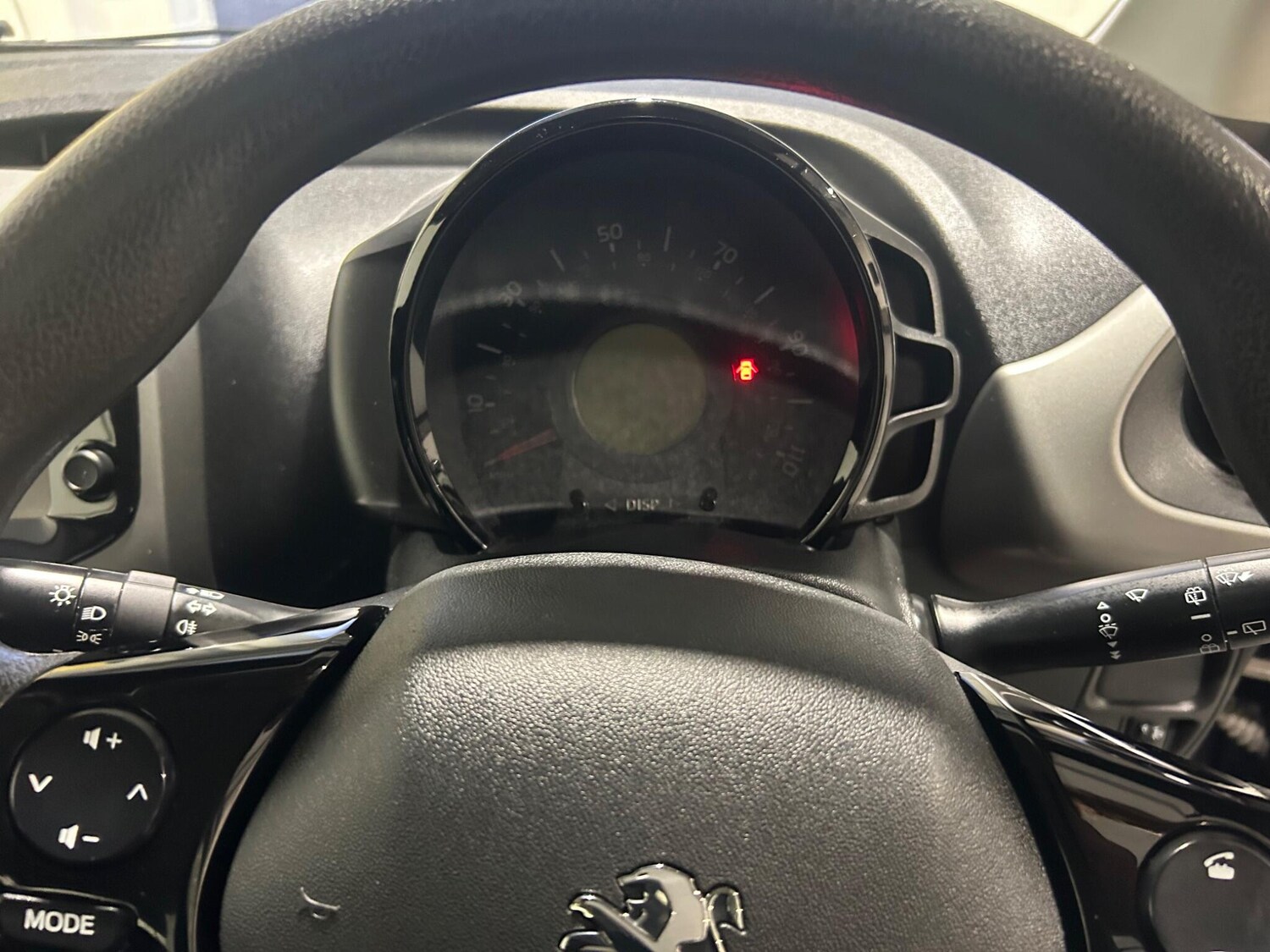 Used Peugeot 108 2017 for sale - 76849866: Photo 29