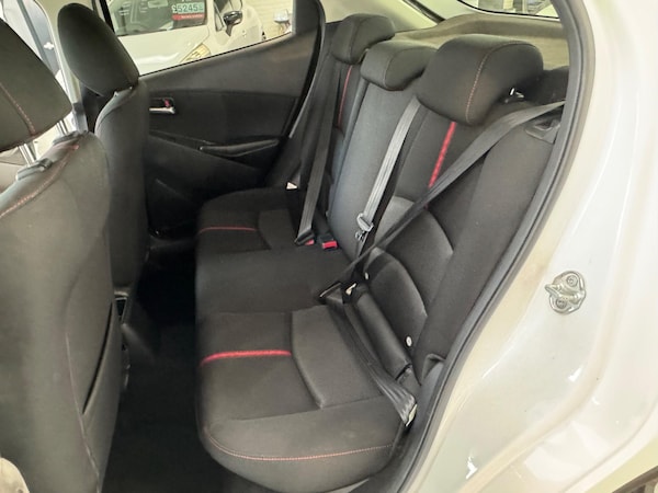 Used Mazda Mazda2 2015 for sale - 76167342: Photo 14