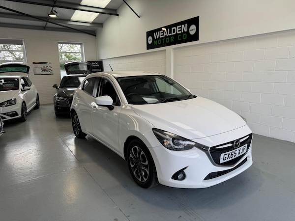 Used Mazda Mazda2 2015 for sale - 76167342: Photo 2