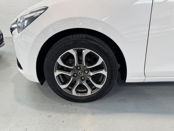 Used Mazda Mazda2 2015 for sale - 76167342: Photo 31