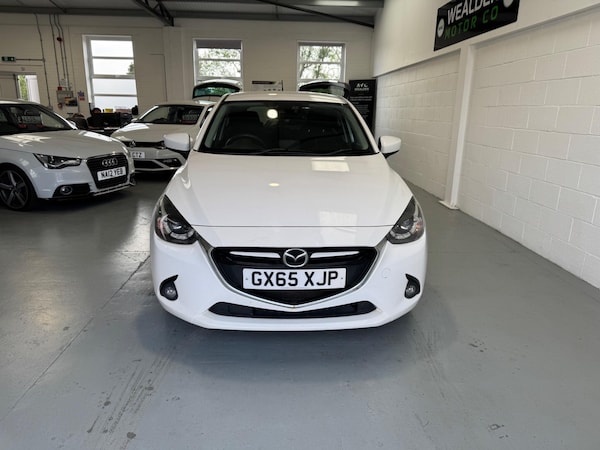 Used Mazda Mazda2 2015 for sale - 76167342: Photo 3