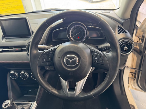 Used Mazda Mazda2 2015 for sale - 76167342: Photo 41