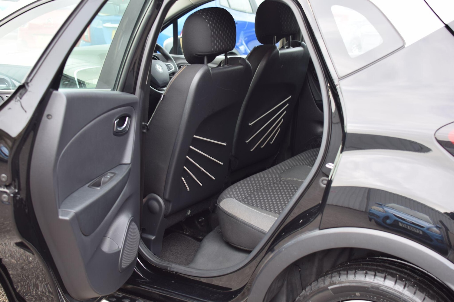 Used Renault Captur 2017 for sale - 77565045: Photo 12