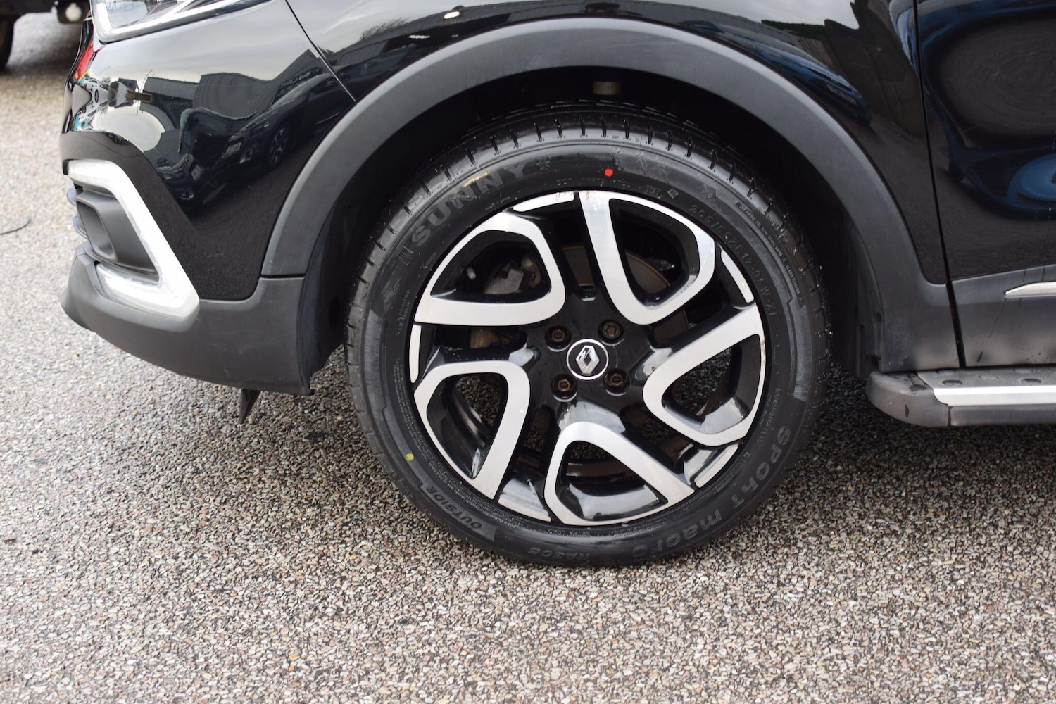 Used Renault Captur 2017 for sale - 77565045: Photo 38