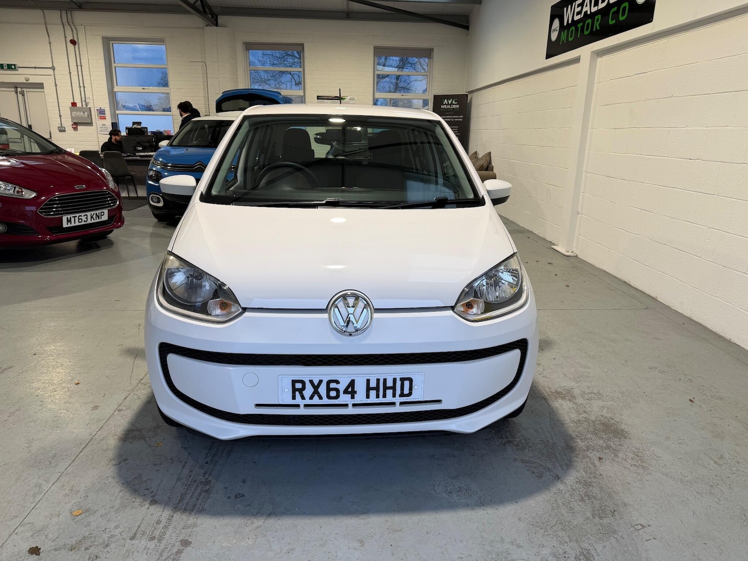 Used Volkswagen up! 2014 for sale - 76759642: Photo 2