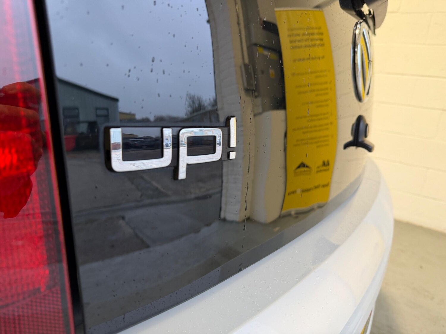 Used Volkswagen up! 2014 for sale - 76759642: Photo 31