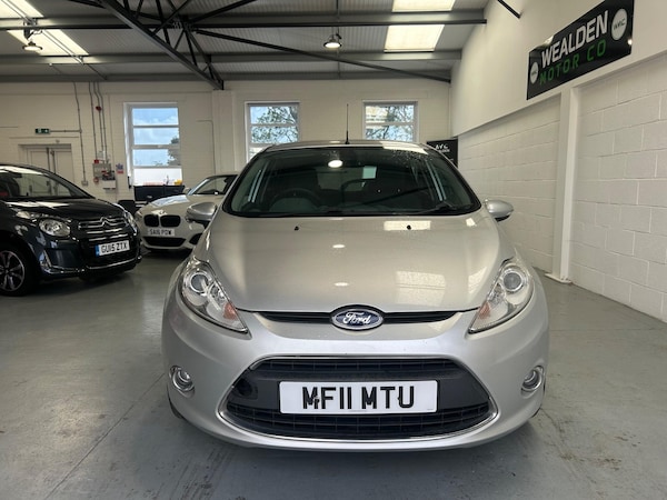 Used Ford Fiesta 2011 for sale - 76318209: Photo 2