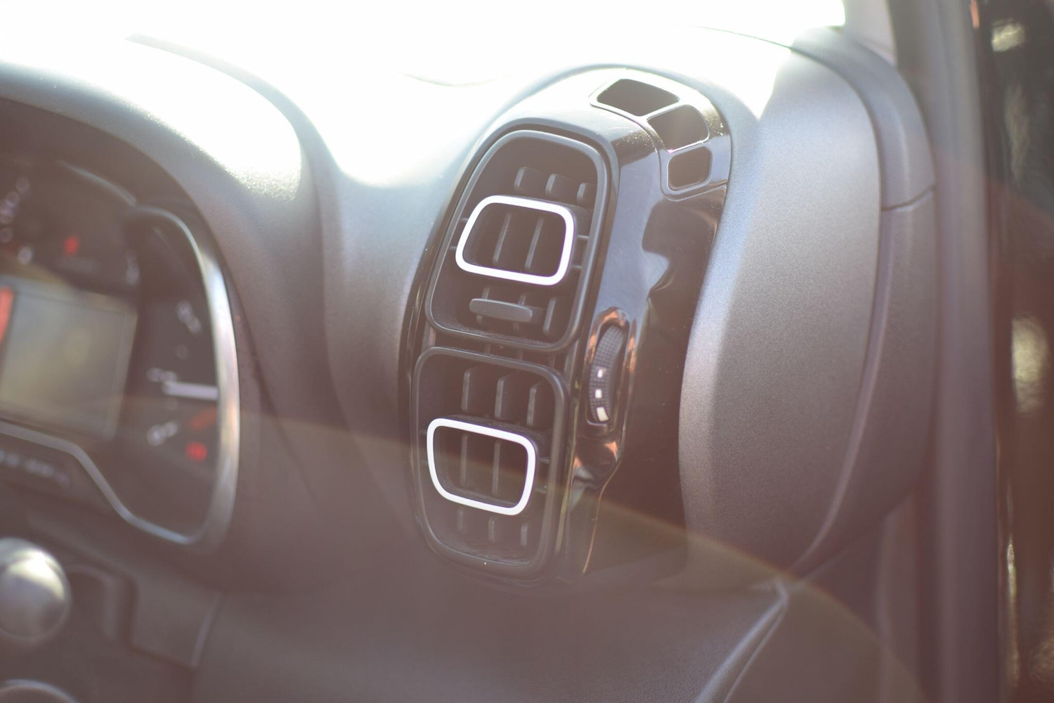 Used Citroen C3 Aircross 2018 for sale - 77696114: Photo 17