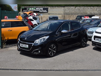 Used Peugeot 208 2017 for sale - 79324762: Photo