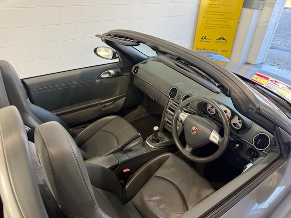 Used Porsche Boxster 2015 for sale - 76166890: Photo 10