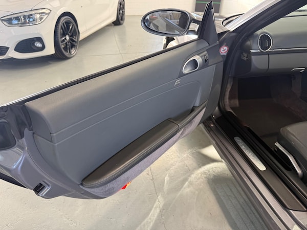 Used Porsche Boxster 2015 for sale - 76166890: Photo 16