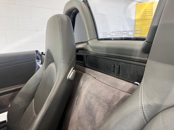 Used Porsche Boxster 2015 for sale - 76166890: Photo 25