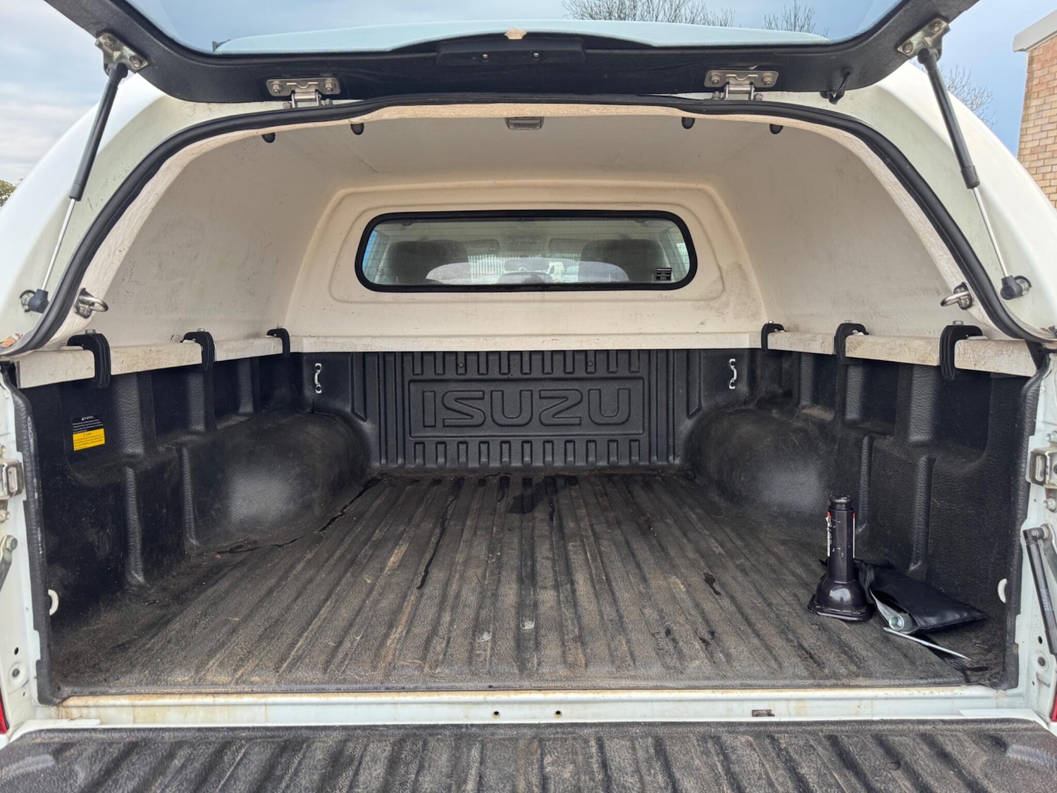 Used Isuzu D-Max 2019 for sale - 76988555: Photo 26