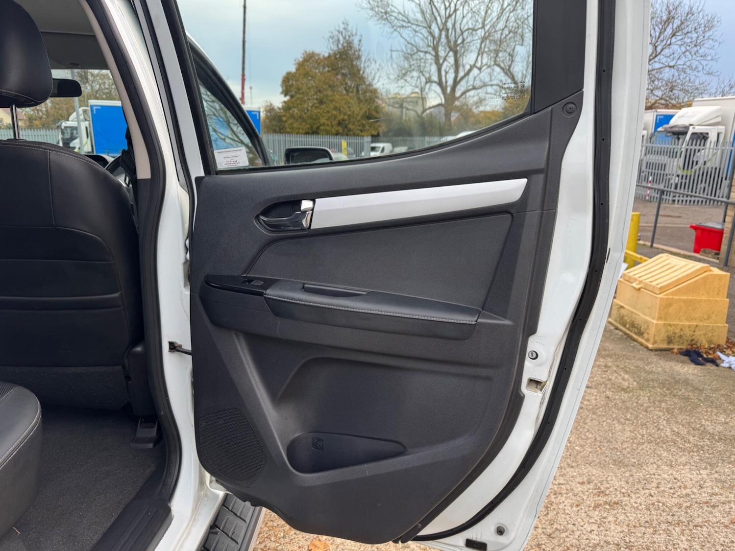 Used Isuzu D-Max 2019 for sale - 76988555: Photo 30