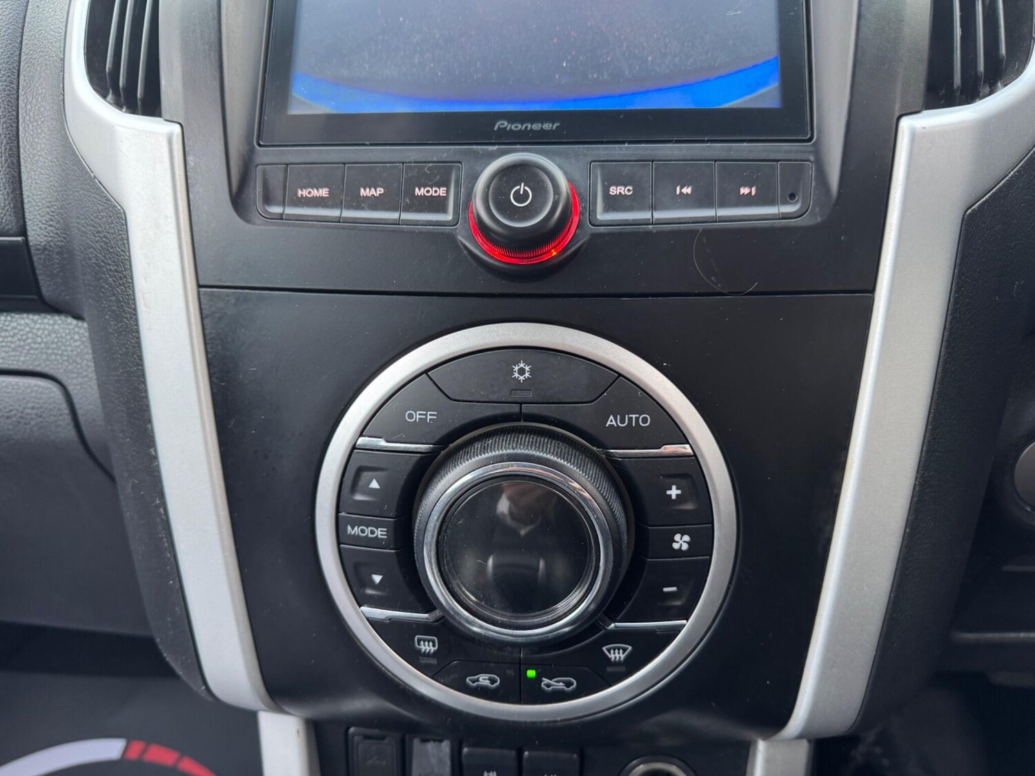 Used Isuzu D-Max 2019 for sale - 76988555: Photo 50