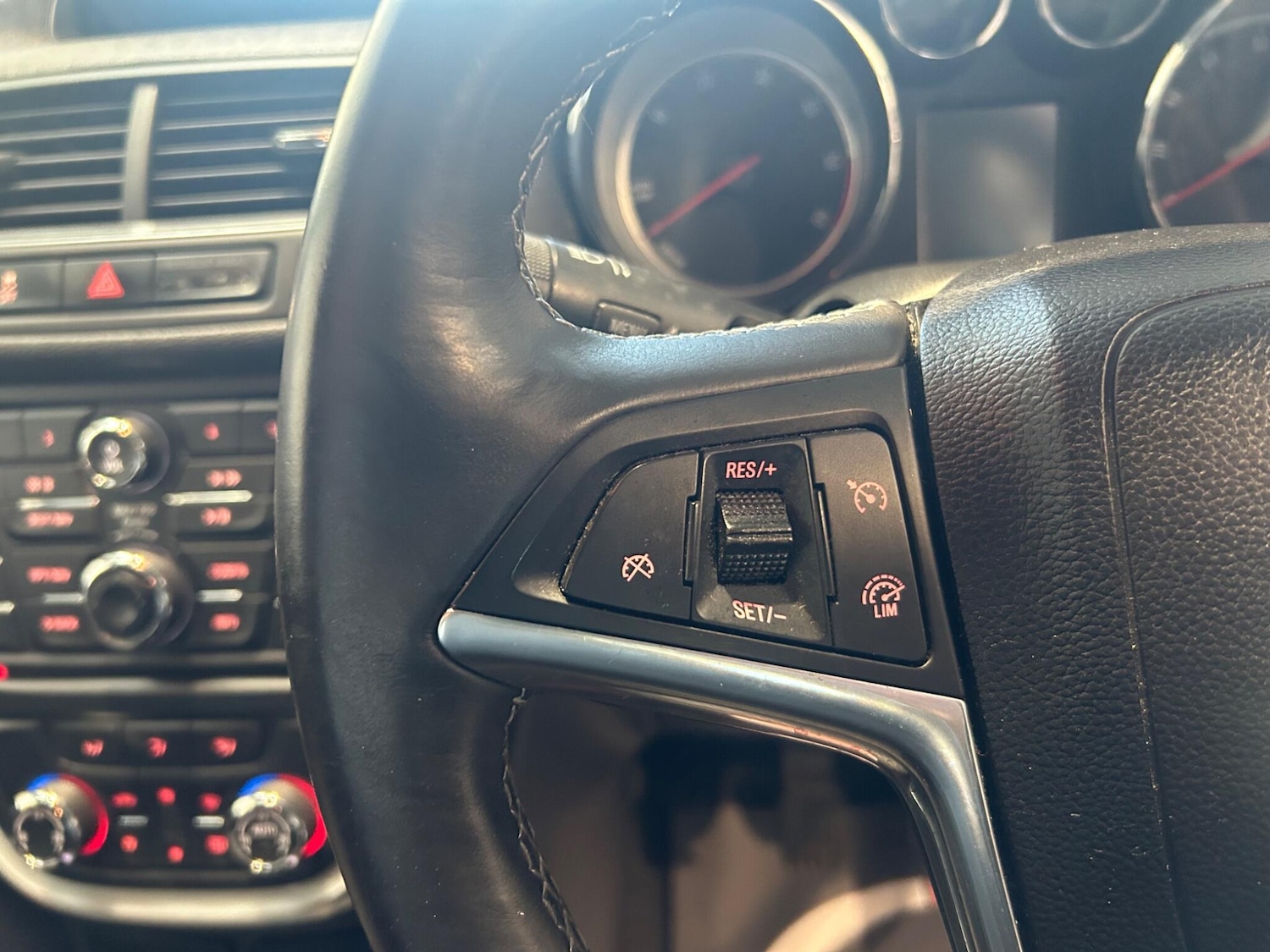 Used Vauxhall Mokka 2015 for sale - 76898771: Photo 21