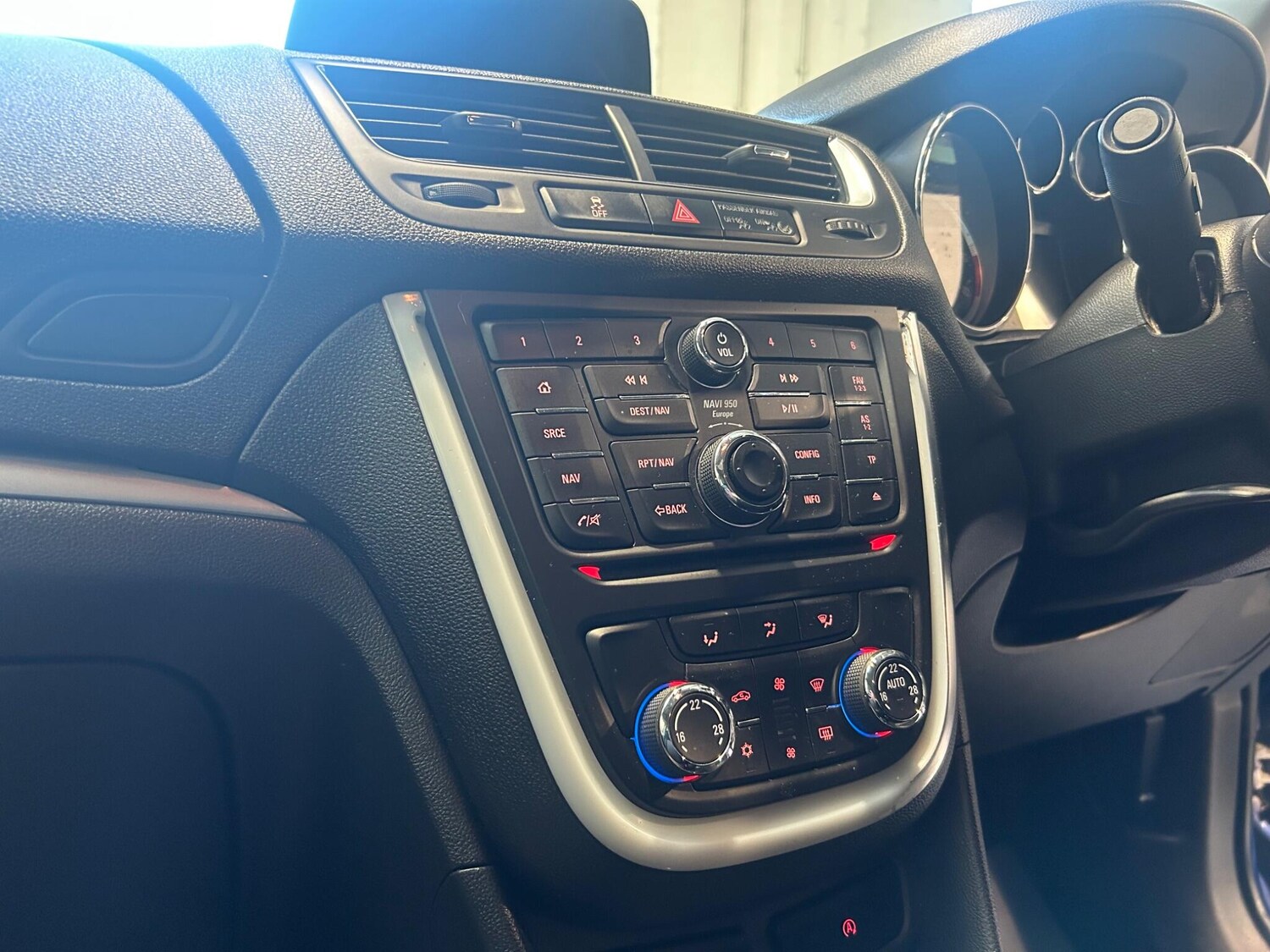 Used Vauxhall Mokka 2015 for sale - 76898771: Photo 42