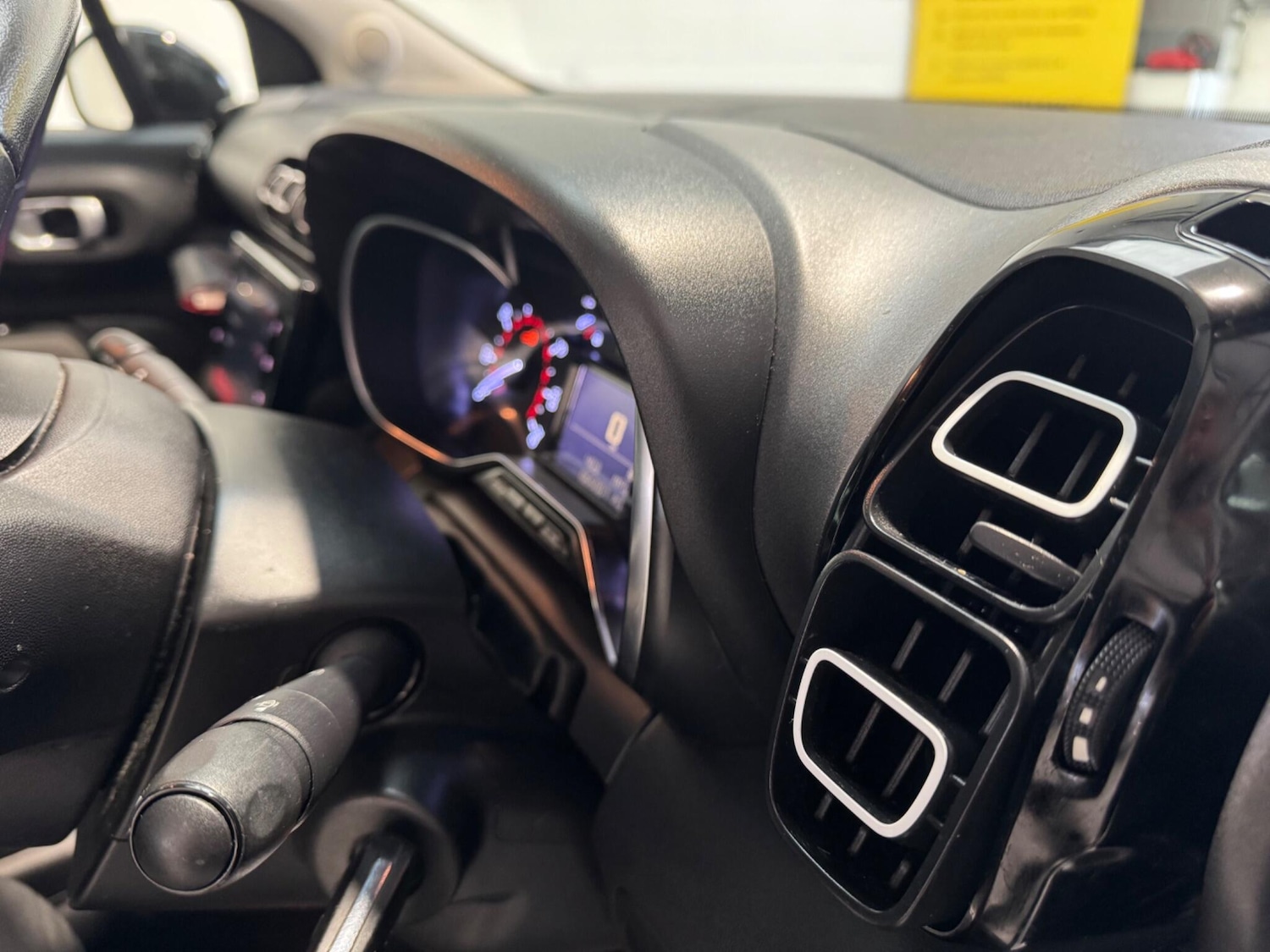 Used Citroen C3 Aircross 2018 for sale - 76995302: Photo 10