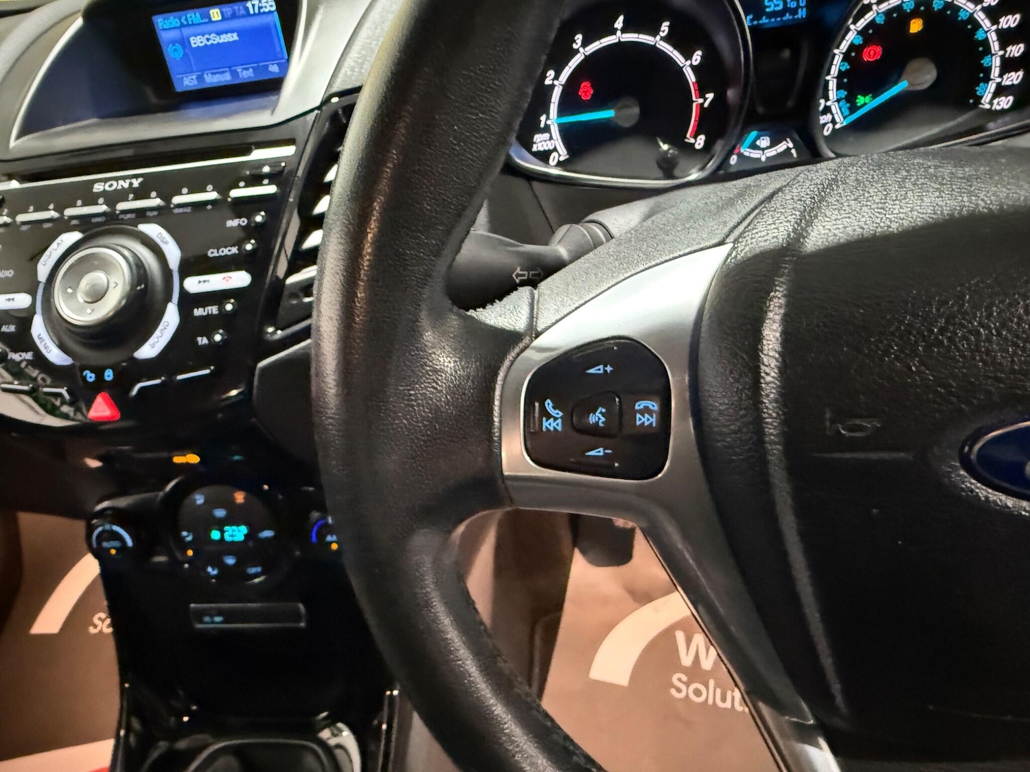 Used Ford Fiesta 2014 for sale - 76658205: Photo 14