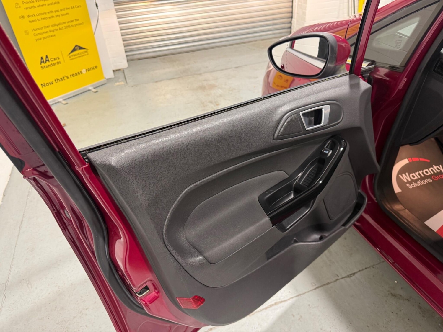 Used Ford Fiesta 2014 for sale - 76658205: Photo 15