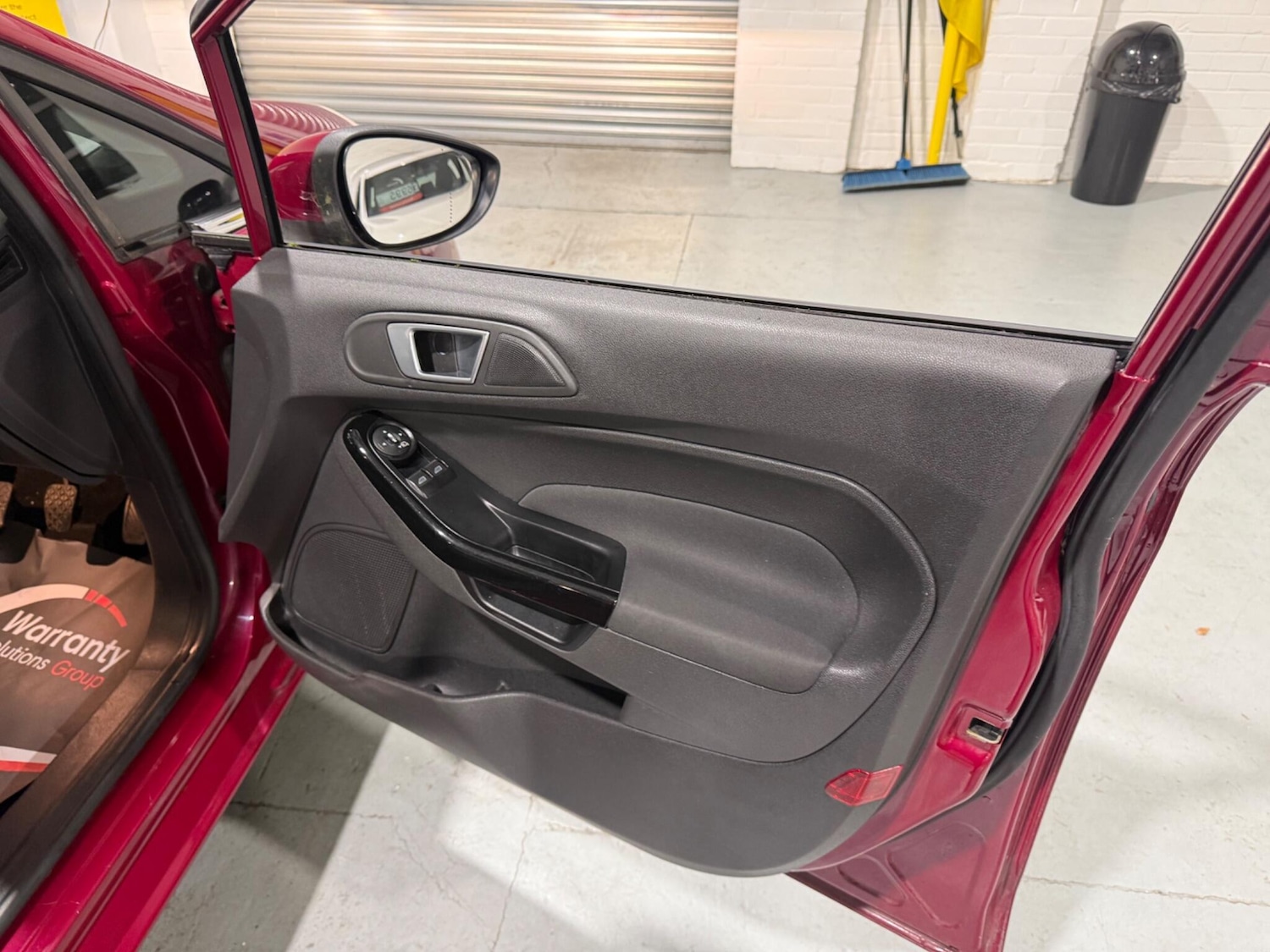 Used Ford Fiesta 2014 for sale - 76658205: Photo 17