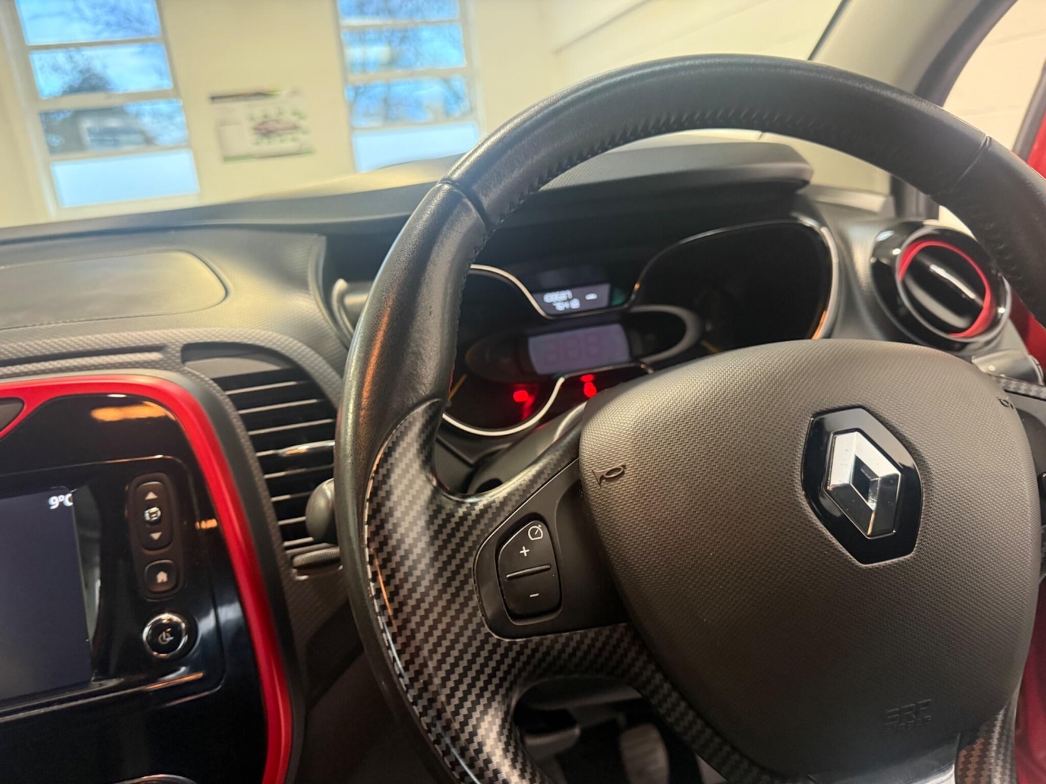 Used Renault Captur 2016 for sale - 76360772: Photo 11