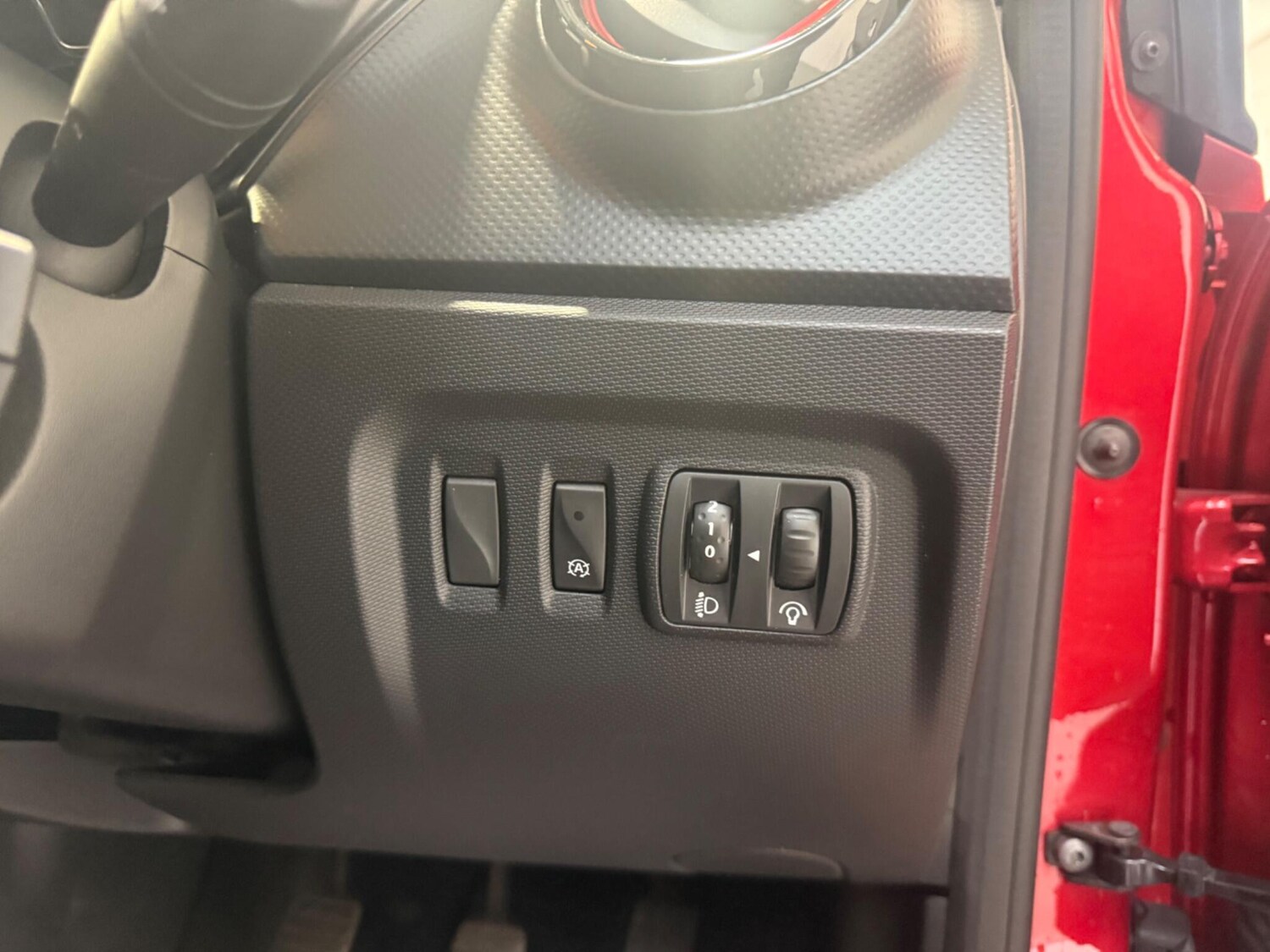 Used Renault Captur 2016 for sale - 76360772: Photo 18