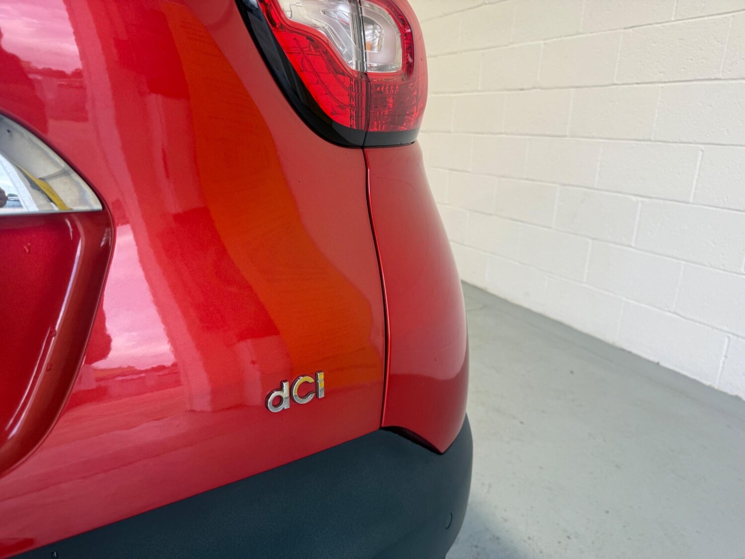 Used Renault Captur 2016 for sale - 76360772: Photo 37