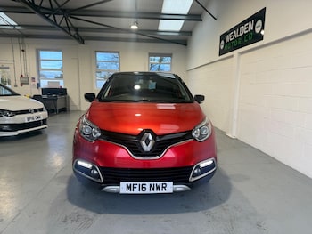 Used Renault Captur 2016 for sale - 76360772: Photo