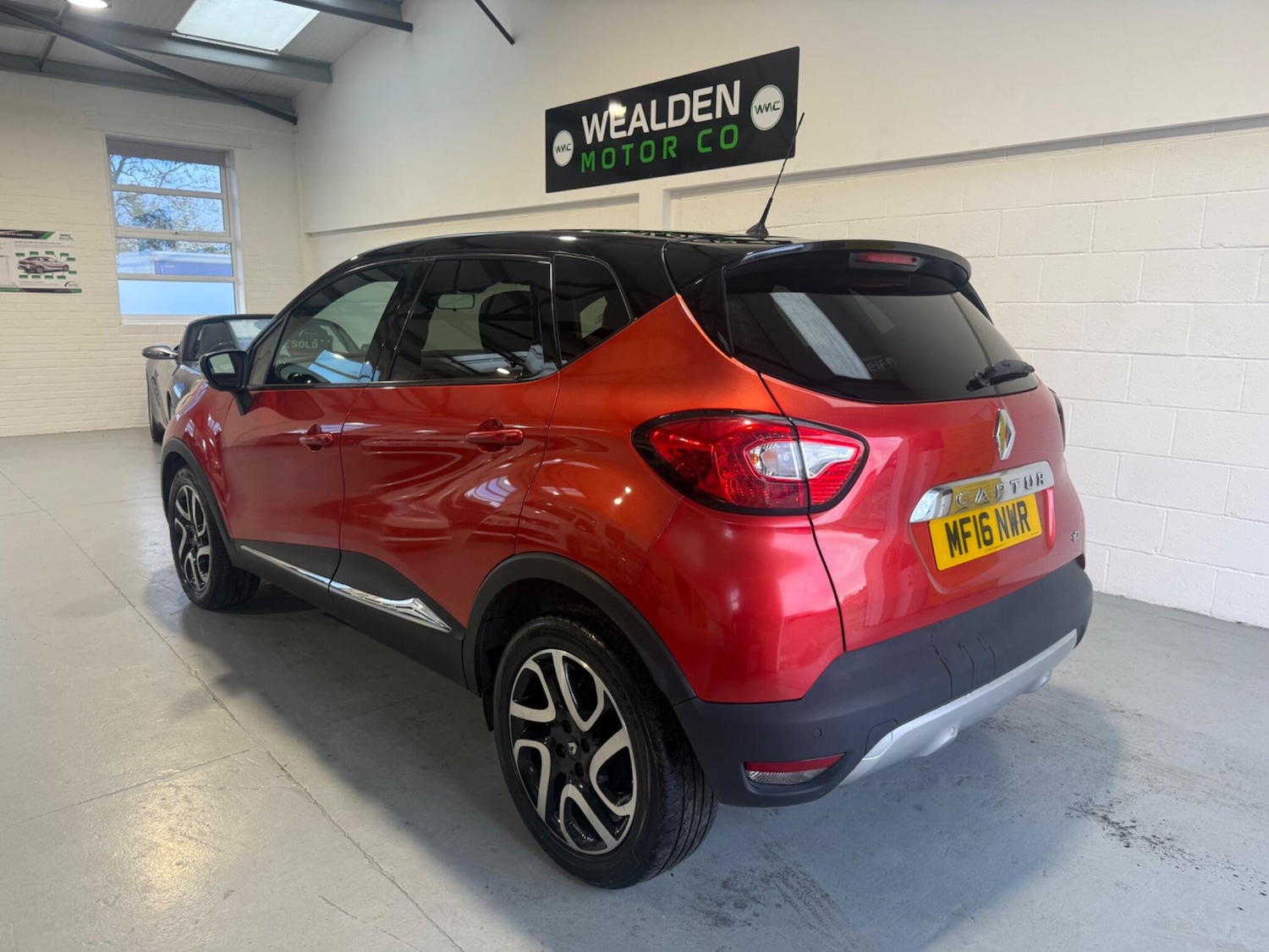 Used Renault Captur 2016 for sale - 76360772: Photo 5