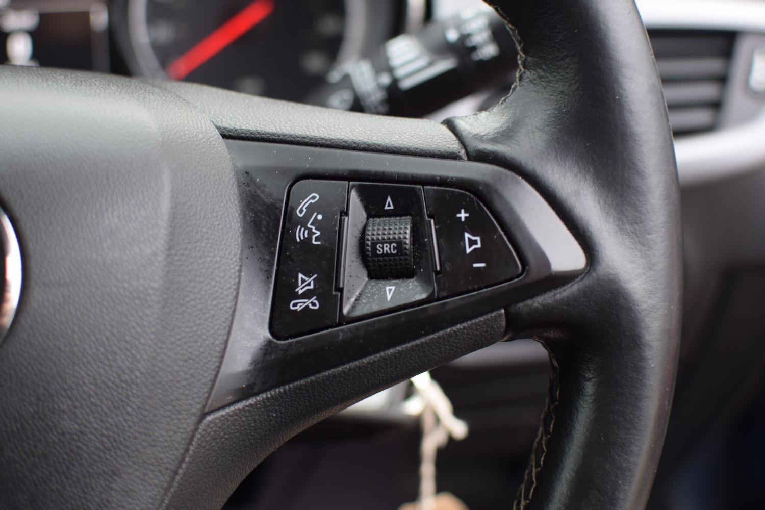 Used Vauxhall Astra 2017 for sale - 76899234: Photo 23