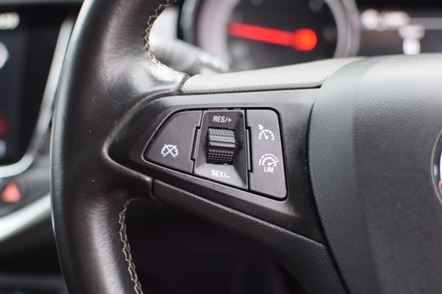 Used Vauxhall Astra 2017 for sale - 76899234: Photo 24