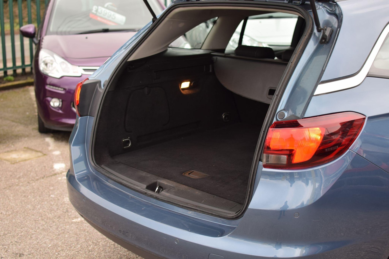 Used Vauxhall Astra 2017 for sale - 76899234: Photo 45