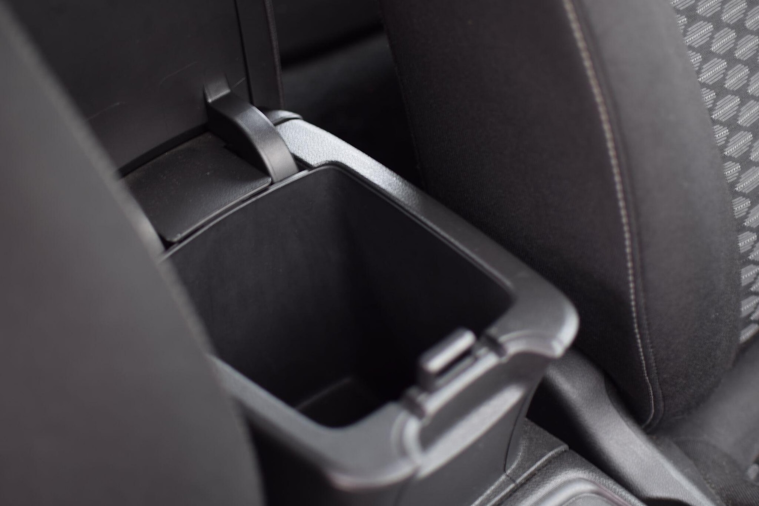 Used Vauxhall Astra 2017 for sale - 76899234: Photo 60