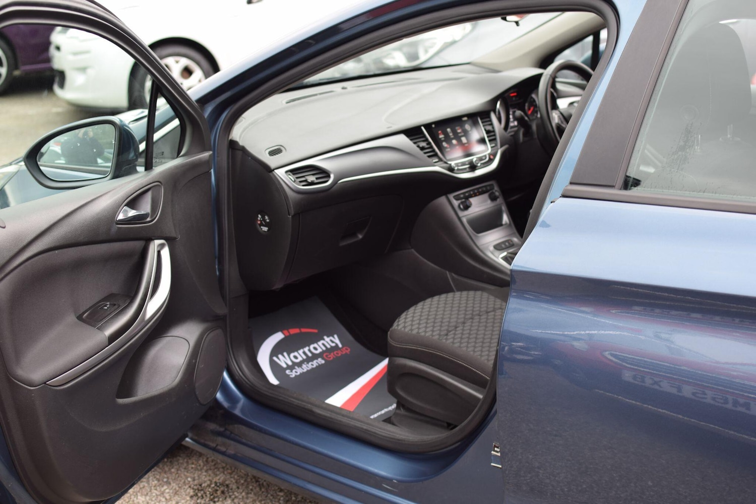 Used Vauxhall Astra 2017 for sale - 76899234: Photo 62