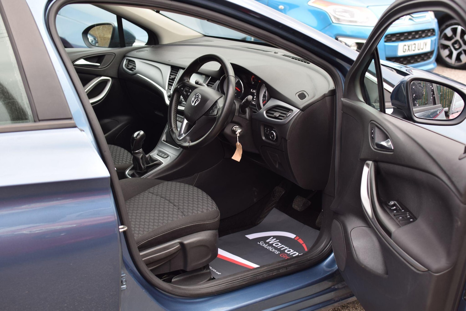 Used Vauxhall Astra 2017 for sale - 76899234: Photo 8