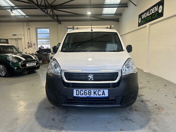Used Peugeot Partner 2018 for sale - 76728974: Photo