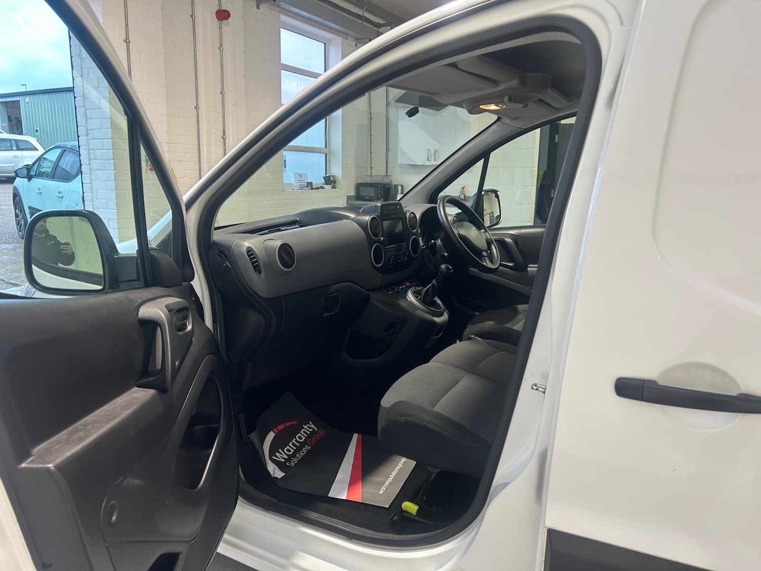 Used Peugeot Partner 2018 for sale - 76728974: Photo 31