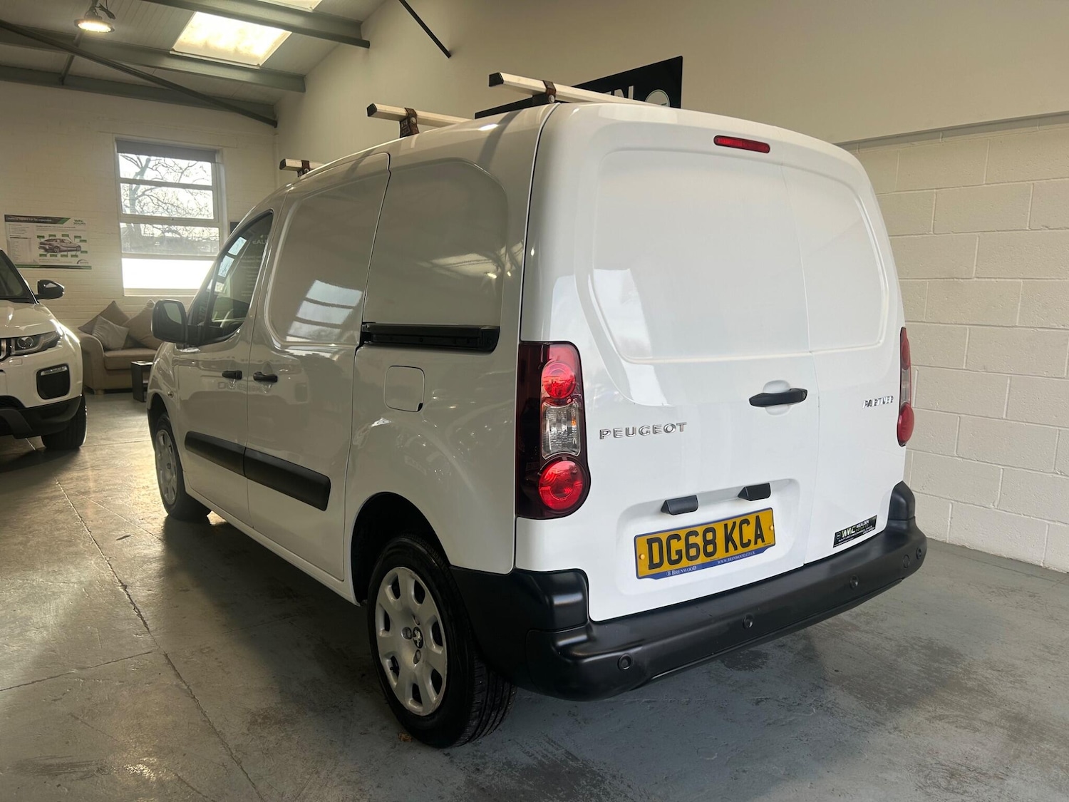 Used Peugeot Partner 2018 for sale - 76728974: Photo 6