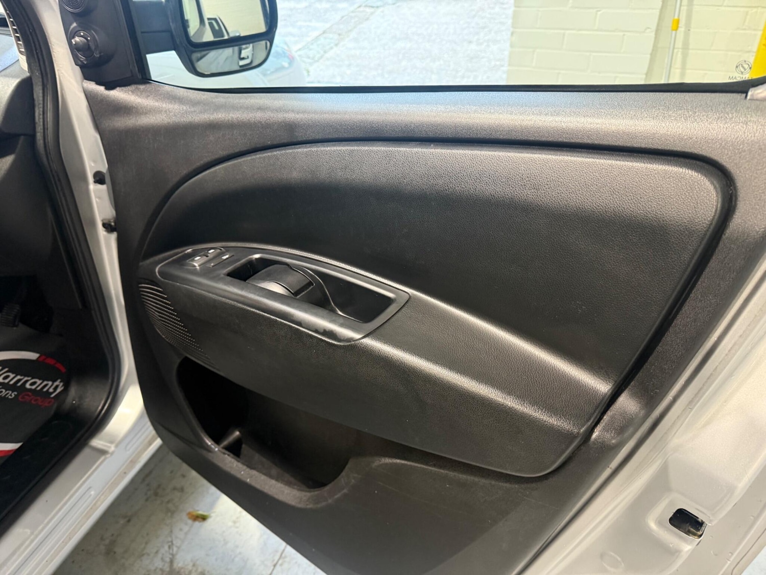 Used Vauxhall Combo 2016 for sale - 76759372: Photo 27